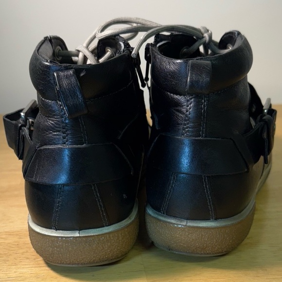 ECCO Soft Black Leather Lace Up Side Zip Ankle Hi-Top Men's Shoes EU 39 Buckle - Picture 4 of 8